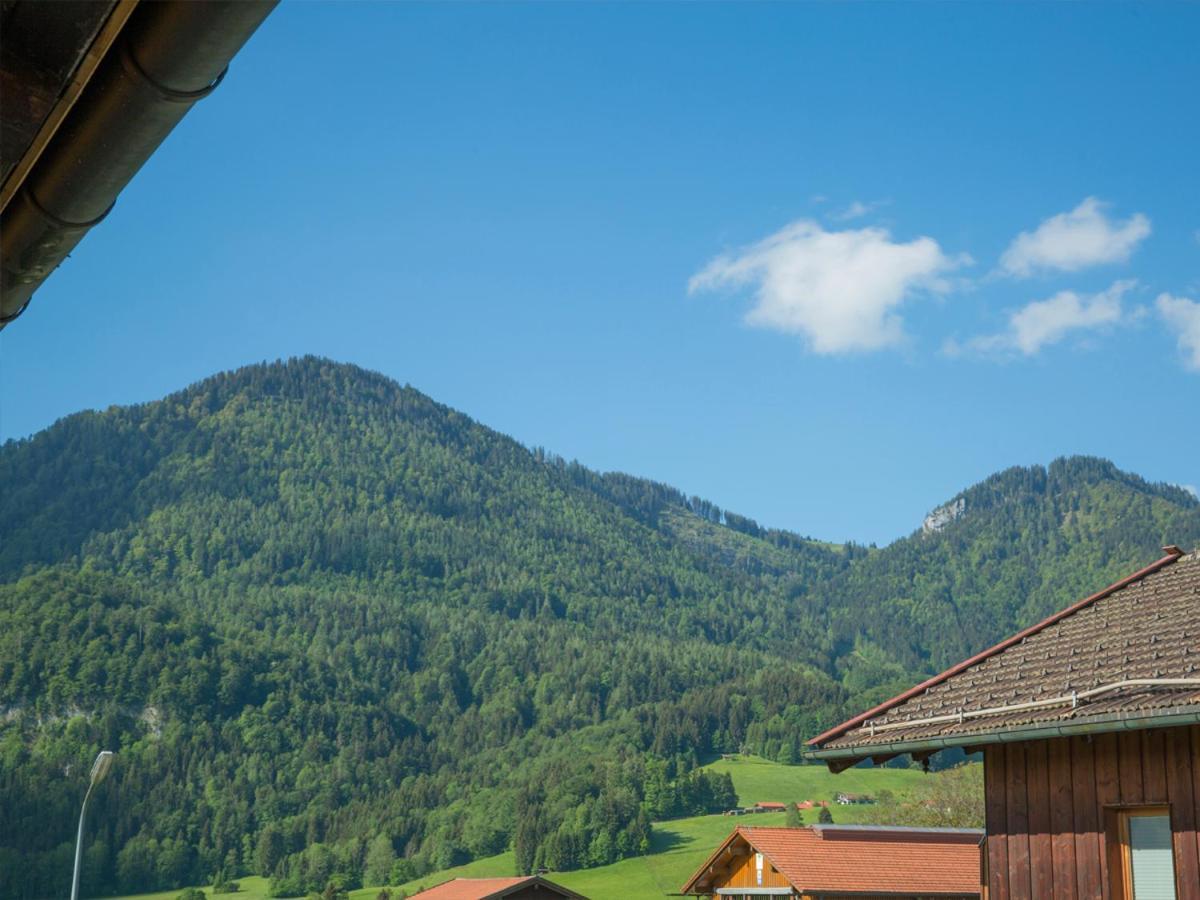 Haus Jaeger Ferienwohnungen Mit Indoor-Pool Inkl. Chiemgaukarte Ruhpolding Exterior photo